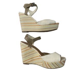 LC Lauren Conrad Pinstripe Canvas 5in Wedge High Heel Shoes Size 6